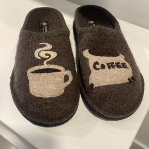 Haflinger wool slippers size 13 fit small
